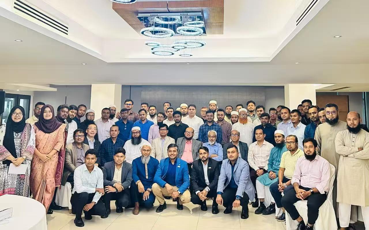 Group photo at Smart Farming Technology Seminar hosted by GPT in Dhaka Bangladesh